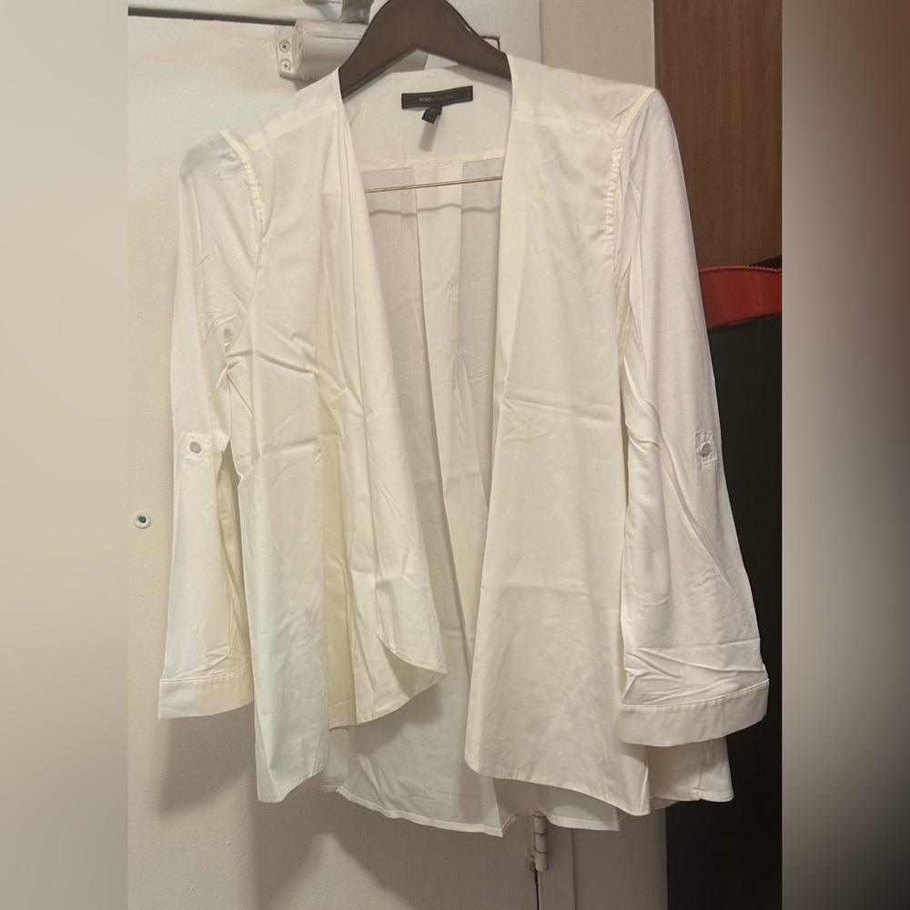 BCBGMaxAzria whitePleated Detail Blazer